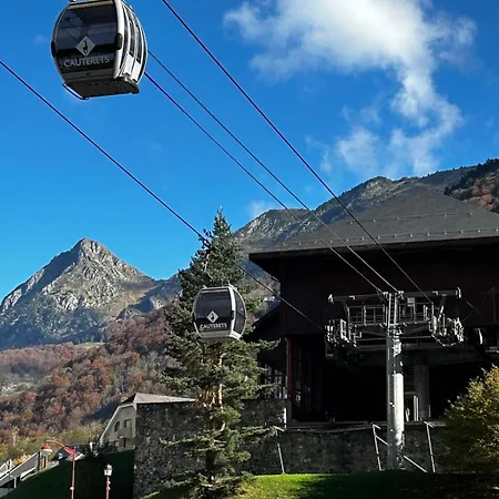 Apartment 4 A 6 Personnes Hyper Centre Au Calme Dans Impasse Avec Parking Cauterets