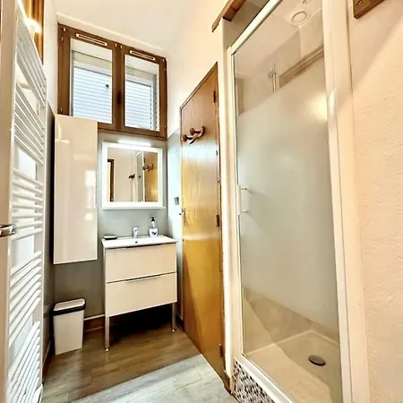 Апартаменты 4 A 6 Personnes Hyper Centre Au Calme Dans Impasse Avec Parking *