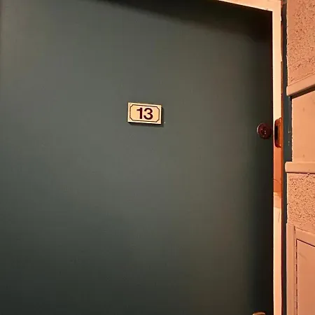 4 A 6 Personnes Hyper Centre Au Calme Dans Impasse Avec Parking Котре