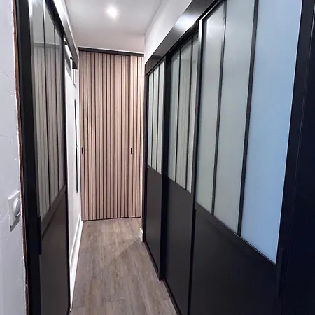 Apartment 4 A 6 Personnes Hyper Centre Au Calme Dans Impasse Avec Parking